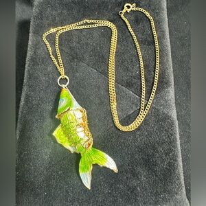 Vtg: Green, Orange & White, Articulated Puffy Fish Pendant Necklace